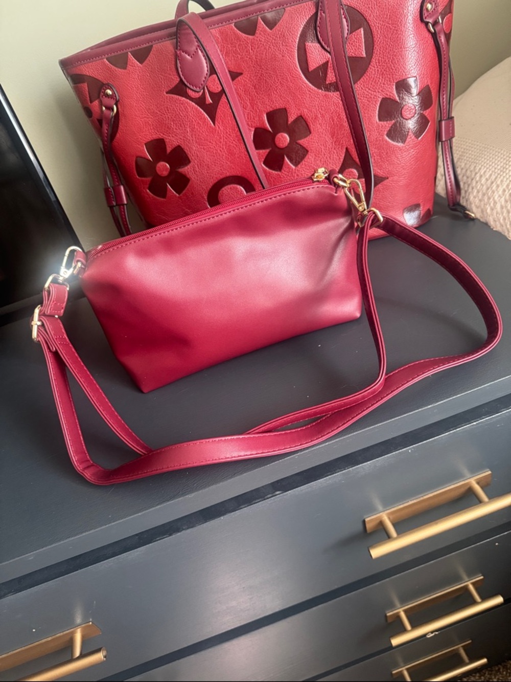 Red Embossed Floral Vegan Leather Tote with Contrast Accents - Picture 9 of 17